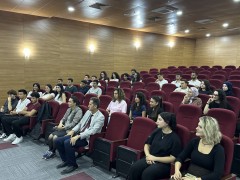 Fakültemiz 1. Sınıf Öğrencilerine Yönelik “Üniversite Yaşamına Uyum” Konferansı Gerçekleştirildi