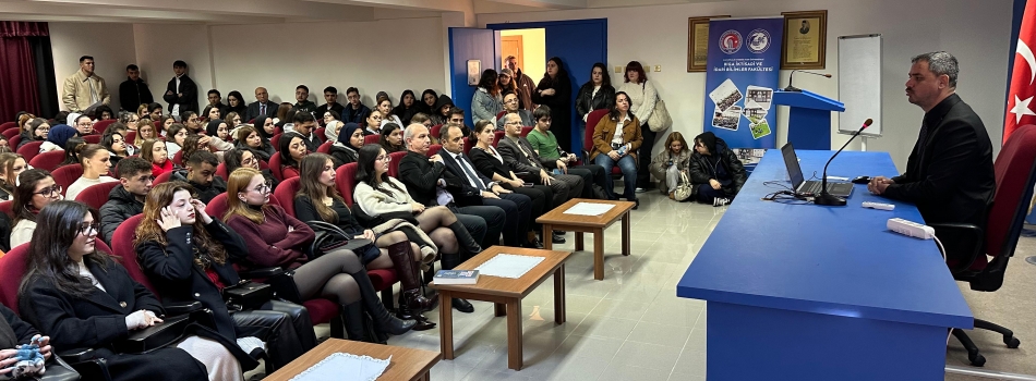 Çanakkale İŞKUR İl Müdürü Sayın Mehmet Uğur YAVUZ'un Katkılarıyla "Çalışmanın Geleceği" Konulu Etkinliğimizi Gerçekleştirdik 