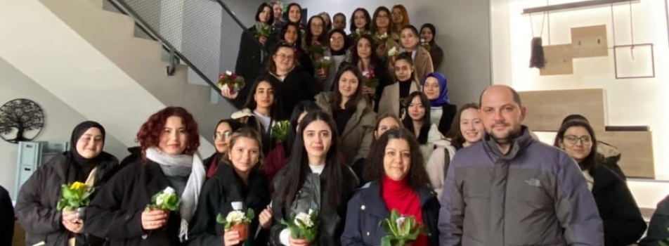 8 Mart Dünya Kadınlar Günü Decortie firmasında kutlandı