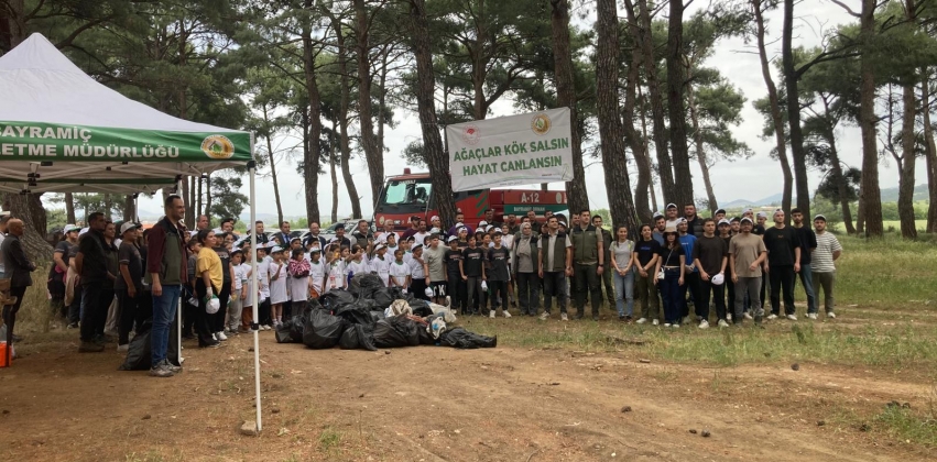 Meslek Yüksekokulumuz Ormancılık Bölümü Akademisyenleri ve Öğrencileri ‘Orman Benim’ Temalı Etkinliğe Katıldılar
