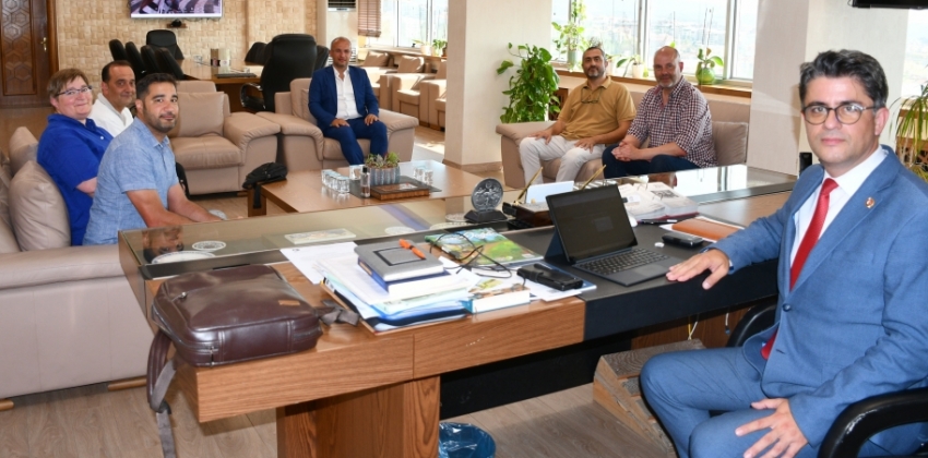 Meslek Yüksekokulumuz ile Almanya Ettlingen St. Augustiniusheim arasında yürütülen Türkiye-Almanya Gençlik köprüsü Projesi kapsamında ÇOMÜ rektörlüğün