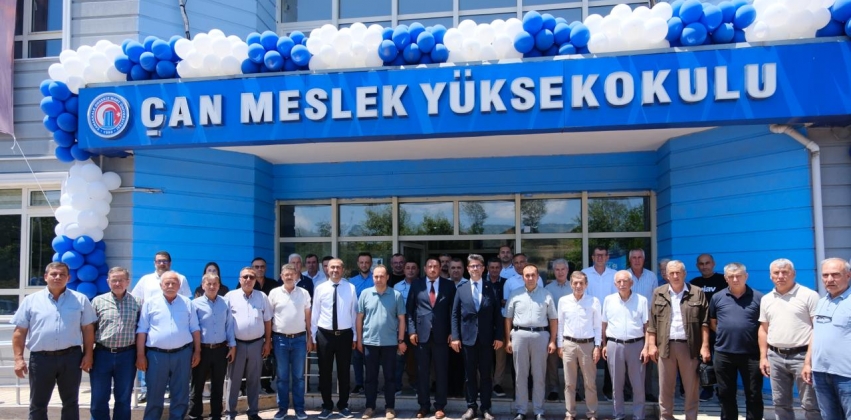 “Kampüs-Köy Akademisi” Projesi Kapsamında Rektörümüz Muhtarlarla Buluştu