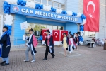 Mezuniyet Töreni Coşkusu