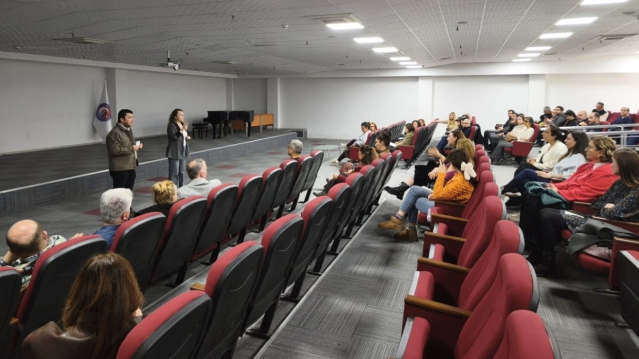 Eğitim Fakültesinde Öğretmenlik Uygulaması ve Okullarda RPD Uygulamaları Toplantısı Gerçekleştirildi
