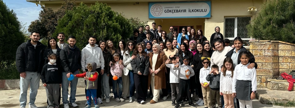Gökçebayır İlkokulu Öğrencilerine Kırtasiye ve Ayakkabı Desteği