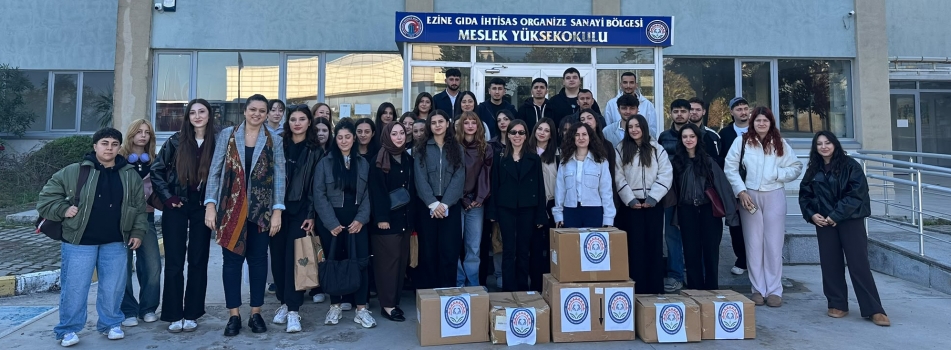Ezine Gıda İhtisas OSB MYO Öğrencilerinden Çetmi İlkokulu’na Anlamlı Destek