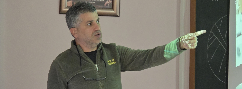 20 EKİM 2025-06 KASIM 2025 TARİHLERİNDE İŞKUR TARAFINDAN DÜZENLENEN İŞGÜCÜ UYUM PROGRAMI KAPSAMINDA  ÇALIŞANLARA  ÜNİVERSİTEMİZ TROYA KÜLTÜR MERKEZİND