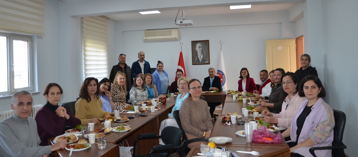 İnsan ve Toplum Bilimleri Fakültesinde Bayramlaşma Gerçekleşti