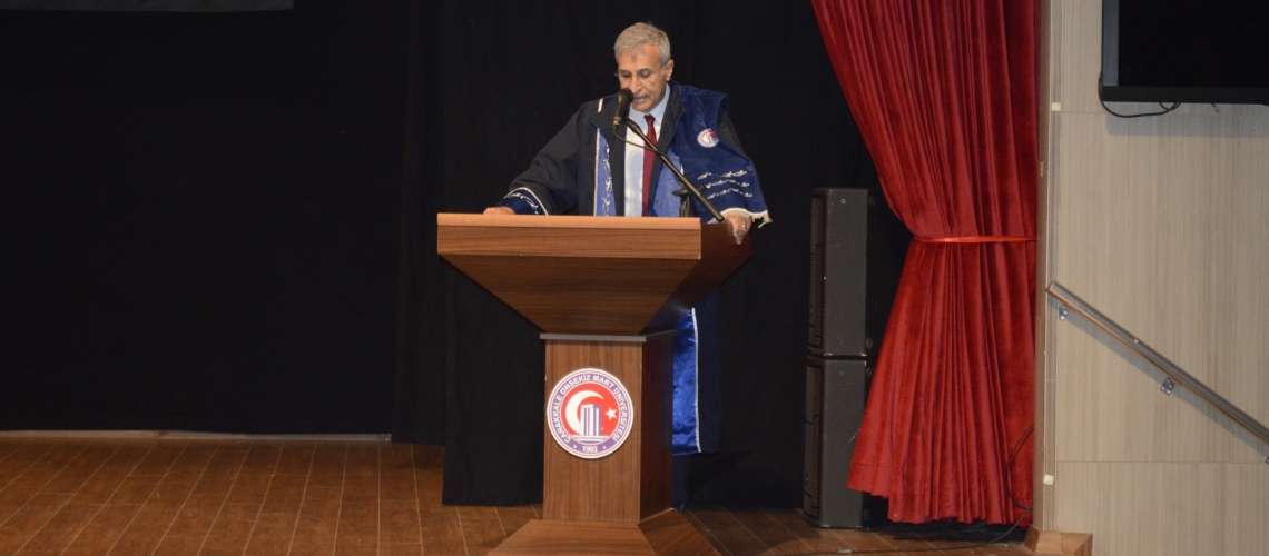 İnsan ve Toplum Bilimleri Fakültesi 2025 Yılı Mezuniyet Töreni