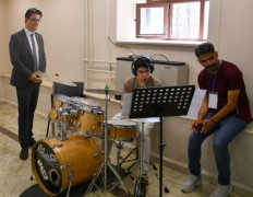 Rektörümüz Otizm ve Müzik Yaz Okulu Etkinliğinde Konferans Verdi