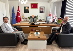 Dekanımız Prof. Dr. Okan Yılmaz ve  Dekan Yardımcısı Prof. Dr. Emre Özelkan TKDK Çanakkale İl Koordinatörü Semih Oruç'u makamlarında ziyaret etti