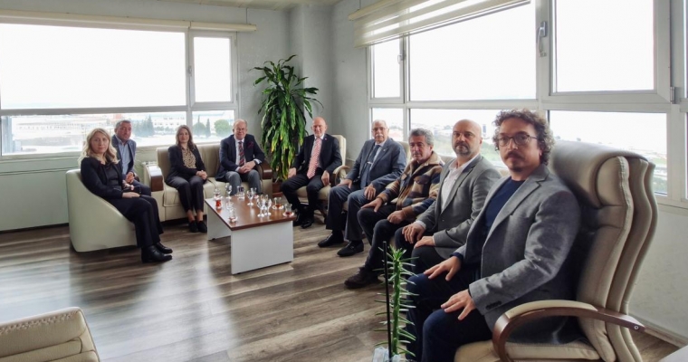 Prof. Dr. Cihat Yaycı, Rektör Yardımcısı ve Türk Ocakları Çanakkale Şubesi yönetiminden Ziyaret