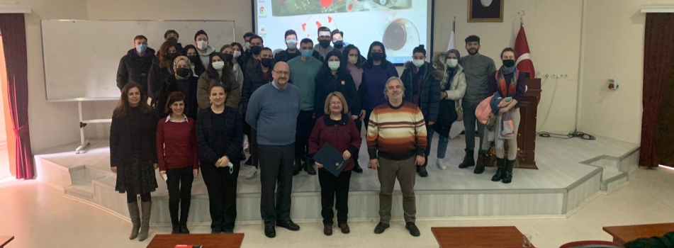 "Şantiyede Kadın İnşaat Mühendislerinin Yaşadığı Sorunlar" Semineri