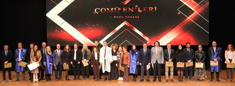 Doç. Dr. Abdulmenaf Korkutata’ya “Üstün Başarı Ödülü”