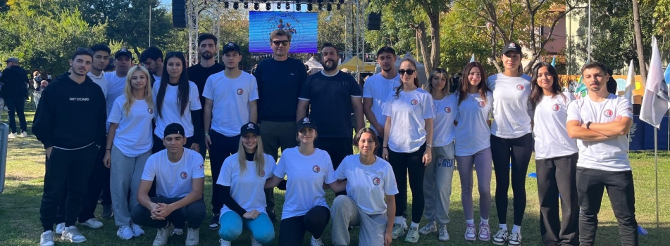 Spor Yöneticiliği Bölümü Öğrencileri Genç Fest 17 Etkinliğinde Görev Aldı