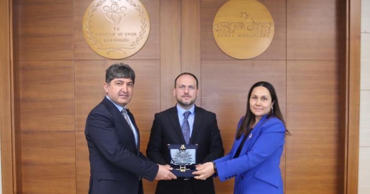 	Gençlik Spor Bakanlığı Spor Hizmetleri Genel Müdürü Doç. Dr. Veli Ozan Çakır'a Tebrik Ziyareti