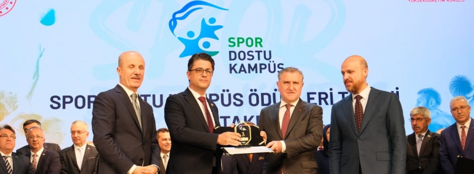 ÇOMÜ, YÖK'ün "Spor Dostu Kampüs" Ödüllerinde Türkiye Üçüncüsü Oldu!