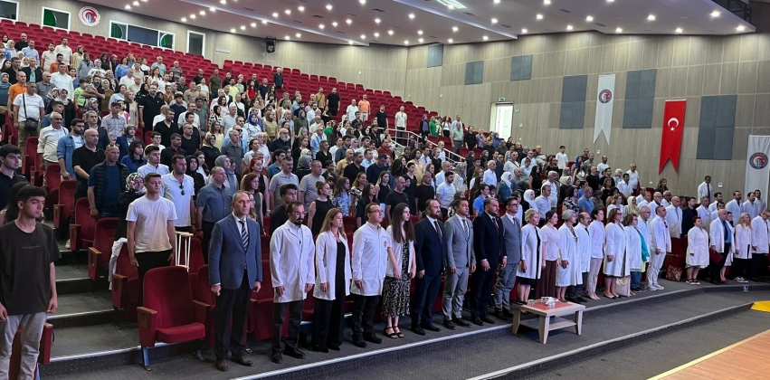 2025-2026 Eğitim-Öğretim Yılı Dönem I Önlük Giyme Töreni Gerçekleştirildi