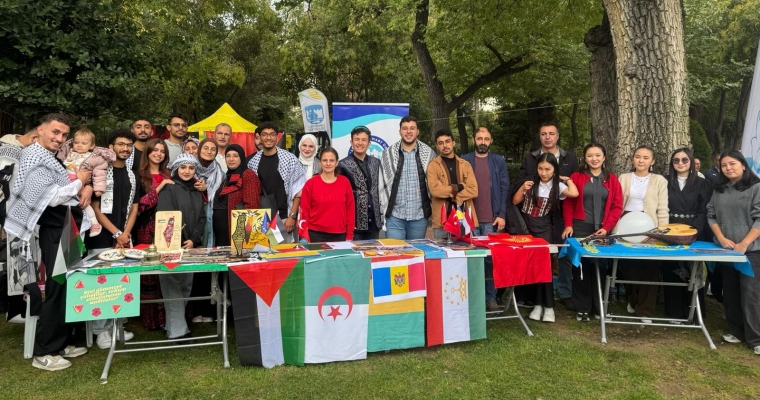 TÖMER Uluslararası Öğrencileri Genç Fest’17’de Filistin/Gazze Standı ile Küresel Duyarlılığı Gündeme Taşıdı