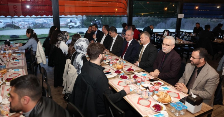 Öğrencilerimiz ile Birlikte MÜSİAD Çanakkale Şubesi’nin İftar Sofrasında Buluştuk.
