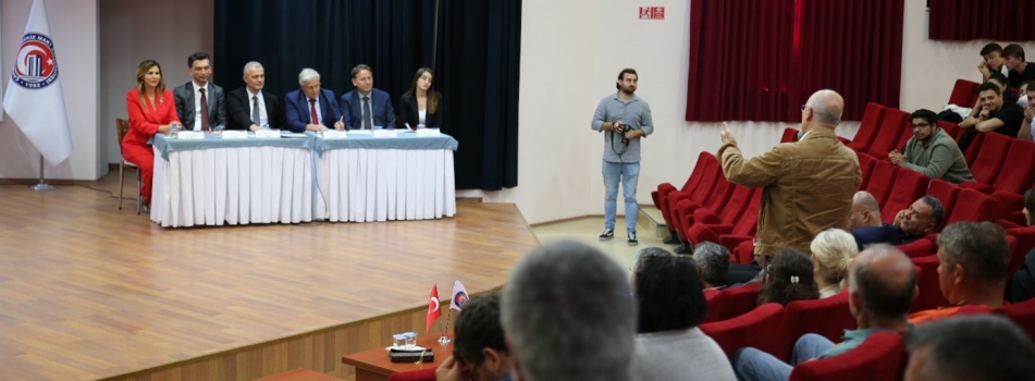 Cumhuriyetimizin 100. Yılında Çanakkale ve Turizm Paneli Gerçekleştirildi.