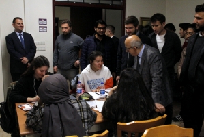 &Ccedil;OM&Uuml; Gen&ccedil; M&Uuml;SİAD Topluluğu Tarafından &Ouml;ğrencilere &Ccedil;orba Dağıtıldı fotoğraf 10