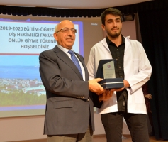 Diş Hekimliği Fakültesi Önlük Giyme Töreni Gerçekleştirildi fotoğraf 6