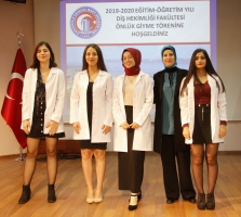 Diş Hekimliği Fakültesi Önlük Giyme Töreni Gerçekleştirildi fotoğraf 11