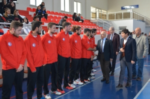 T&uuml;rkiye &Uuml;niversite Sporları Federasyonu Voleybol İkinci Lig Grup Birinciliği M&uuml;sabakaları &Ccedil;OM&Uuml; Evsahipliğinde Başladı fotoğraf 1