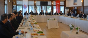 ÇOMÜ Rektörü Prof. Dr. Sedat Murat Kaymakamlarla Bir Araya Geldi fotoğraf 2