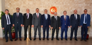 T&Uuml;B 16. &Uuml;st Kurul Toplantısı &Ccedil;OM&Uuml;&rsquo;de Yapıldı fotoğraf 3