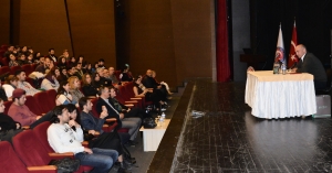 Seramik ve Cam B&ouml;l&uuml;m&uuml; Kariyer G&uuml;nleri S&ouml;yleşilerinin İkincisi Ger&ccedil;ekleşti fotoğraf 7