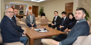 Japonya Meikai Üniversitesi’nden ÇOMÜ Rektörü Prof. Dr. Sedat Murat’a Ziyaret fotoğraf 1