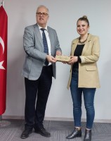 &ldquo;Yunus Emre&rsquo;nin Diliyle Yazmak&rdquo; &Ouml;yk&uuml; Yarışmasının &Ouml;d&uuml;l T&ouml;reni D&uuml;zenlendi fotoğraf 23