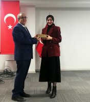 &ldquo;Yunus Emre&rsquo;nin Diliyle Yazmak&rdquo; &Ouml;yk&uuml; Yarışmasının &Ouml;d&uuml;l T&ouml;reni D&uuml;zenlendi fotoğraf 17