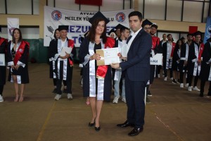 Ayvacık Meslek Yüksekokulu Mezuniyet Töreni Gerçekleştirildi fotoğraf 19