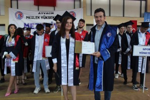 Ayvacık Meslek Yüksekokulu Mezuniyet Töreni Gerçekleştirildi fotoğraf 16