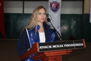 Ayvacık Meslek Yüksekokulu Mezuniyet Töreni Gerçekleştirildi fotoğraf 7