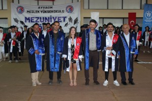 Ayvacık Meslek Yüksekokulu Mezuniyet Töreni Gerçekleştirildi fotoğraf 28