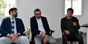 Diş Hekimliği Fak&uuml;ltesi Kalite G&uuml;vence ve İyileştirme Ziyareti ve Akademik Y&uuml;kseltme Belge Takdimi fotoğraf 2