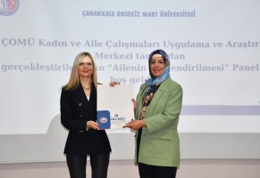 Ailenin Güçlendirilmesi Paneli ÇOMÜ’de Gerçekleştirildi fotoğraf 7