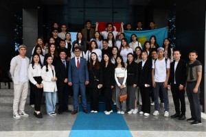 Kazakistan Heyeti &Ccedil;OM&Uuml;&rsquo;deydi fotoğraf 19