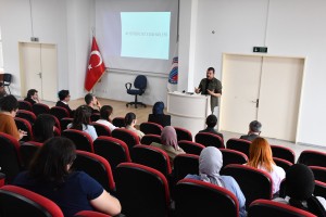 &Ouml;ğrenci Kalite Komisyonu Toplantısı Ger&ccedil;ekleştirildi fotoğraf 5