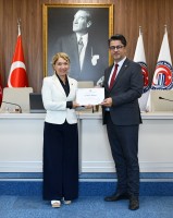 Rektör Erenoğlu’ndan ÇOMÜ’lü Akademisyenlere Teşekkür Belgesi Takdimi Yapıldı fotoğraf 6