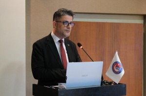 T&uuml;rk Denizcilik D&uuml;nyası &Ccedil;anakkale'de Buluştu fotoğraf 4