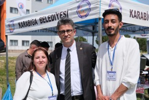 Biga Yerleşkesinde 2026 Kampüs Kariyer Günleri & Bahar Şenliği Coşkusu Yaşandı fotoğraf 19
