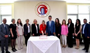 12 Mayıs Hemşireler ve Ebeler G&uuml;n&uuml; Kapsamında, &Ccedil;anakkale Onsekiz Mart &Uuml;niversitesi Hastanesi Tarafından &ldquo;Hemşireler ve Ebeler G&uuml;n&uuml; Paneli&rdquo; D&uuml;zenlendi fotoğraf 20