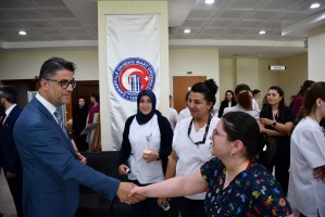 12 Mayıs Hemşireler ve Ebeler G&uuml;n&uuml; Kapsamında, &Ccedil;anakkale Onsekiz Mart &Uuml;niversitesi Hastanesi Tarafından &ldquo;Hemşireler ve Ebeler G&uuml;n&uuml; Paneli&rdquo; D&uuml;zenlendi fotoğraf 14