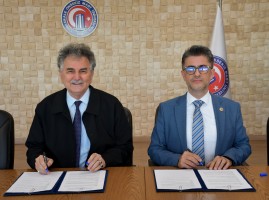&Ccedil;OM&Uuml; ile Eğitim Sağlık ve Bilimsel Araştırma Vakfı Arasında İş Birliği Protokol&uuml; İmzalandı fotoğraf 4