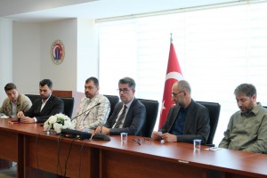 Rektörle Face2Face Etkinliği İlahiyat Fakültesi’nde Gerçekleştirildi fotoğraf 2